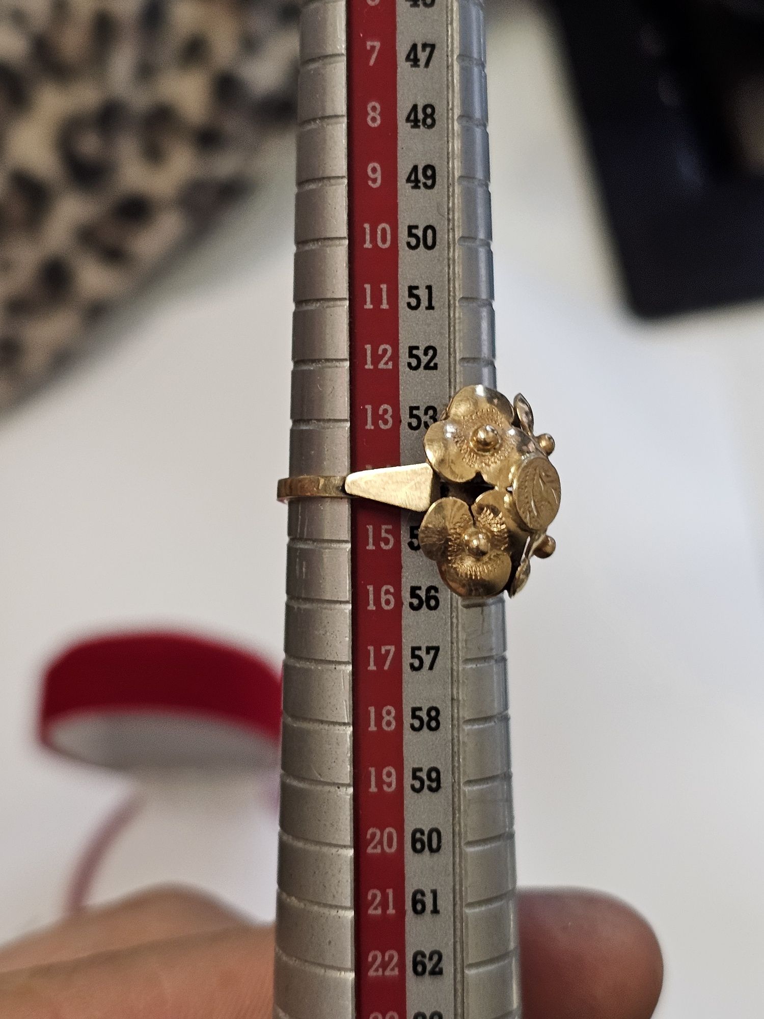 Vand inel de dama din aur 14 k 2.95 g