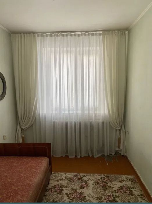 3-комн. 4/4, Яккасарайский р-н у Южного вокзала