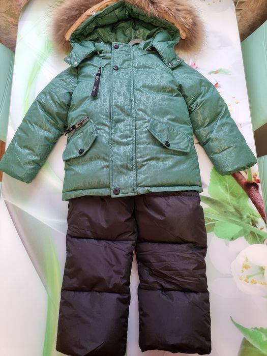 Продам детский зимний костюм