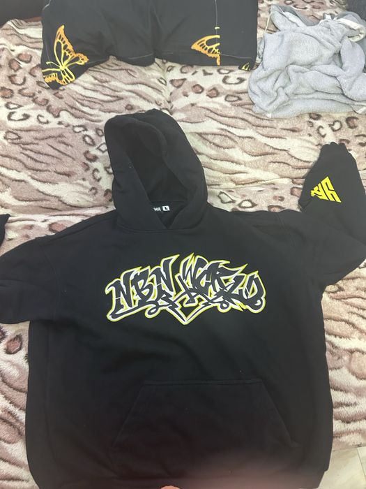 Trening young rich white