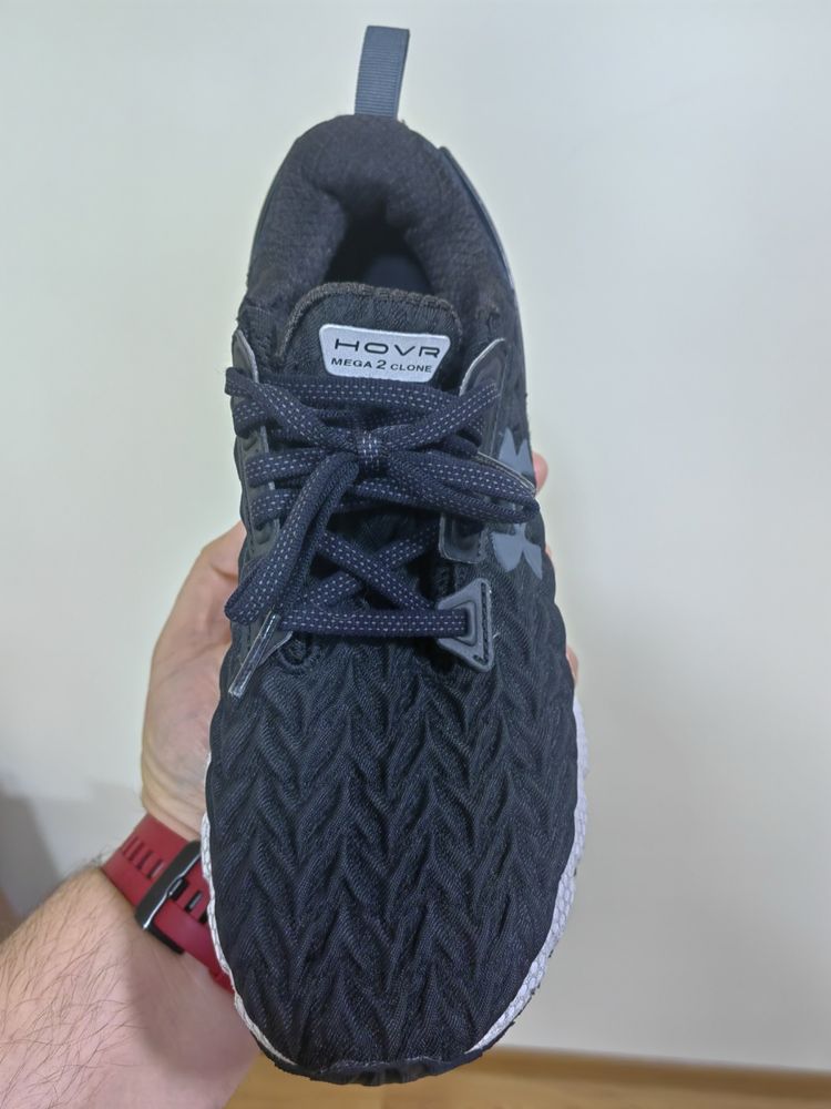 Маратонки Under Armour hovr Mega 2