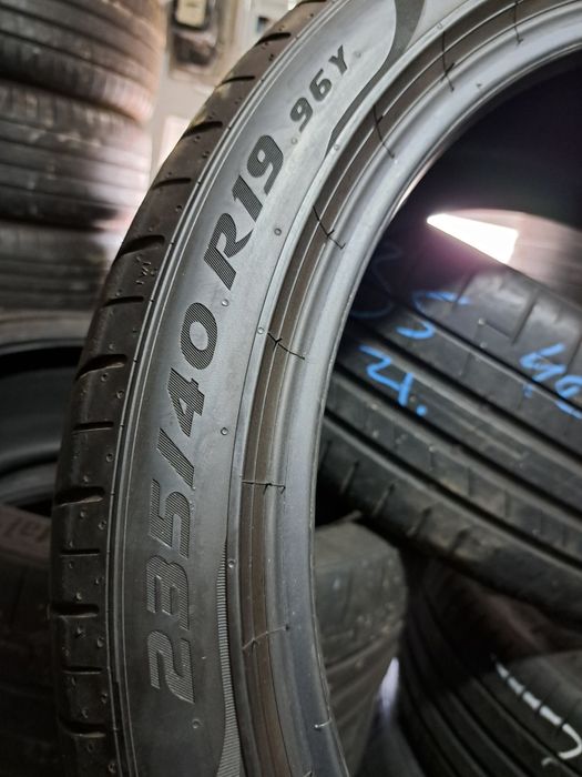 O anvelopa 235/40 R19 Pirelli dot 2021