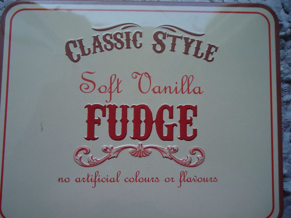 метални кутии за бисквити