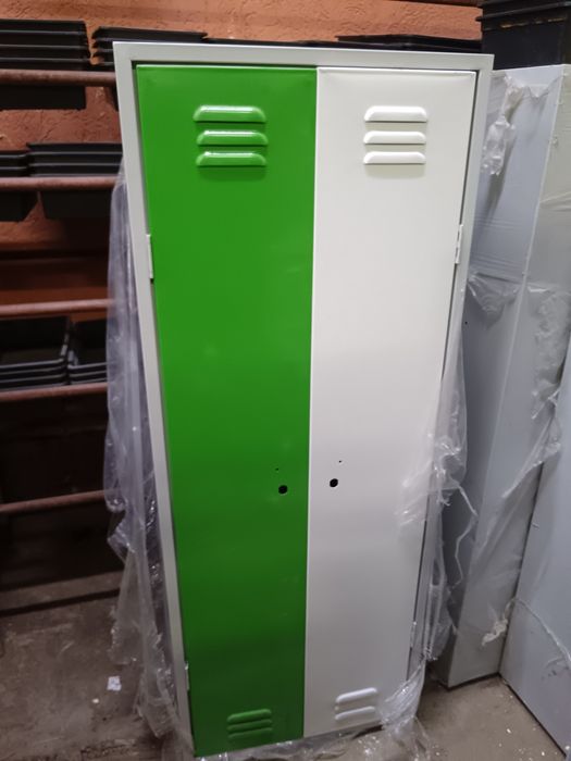 Шкаф на садик на спорт зал и дг