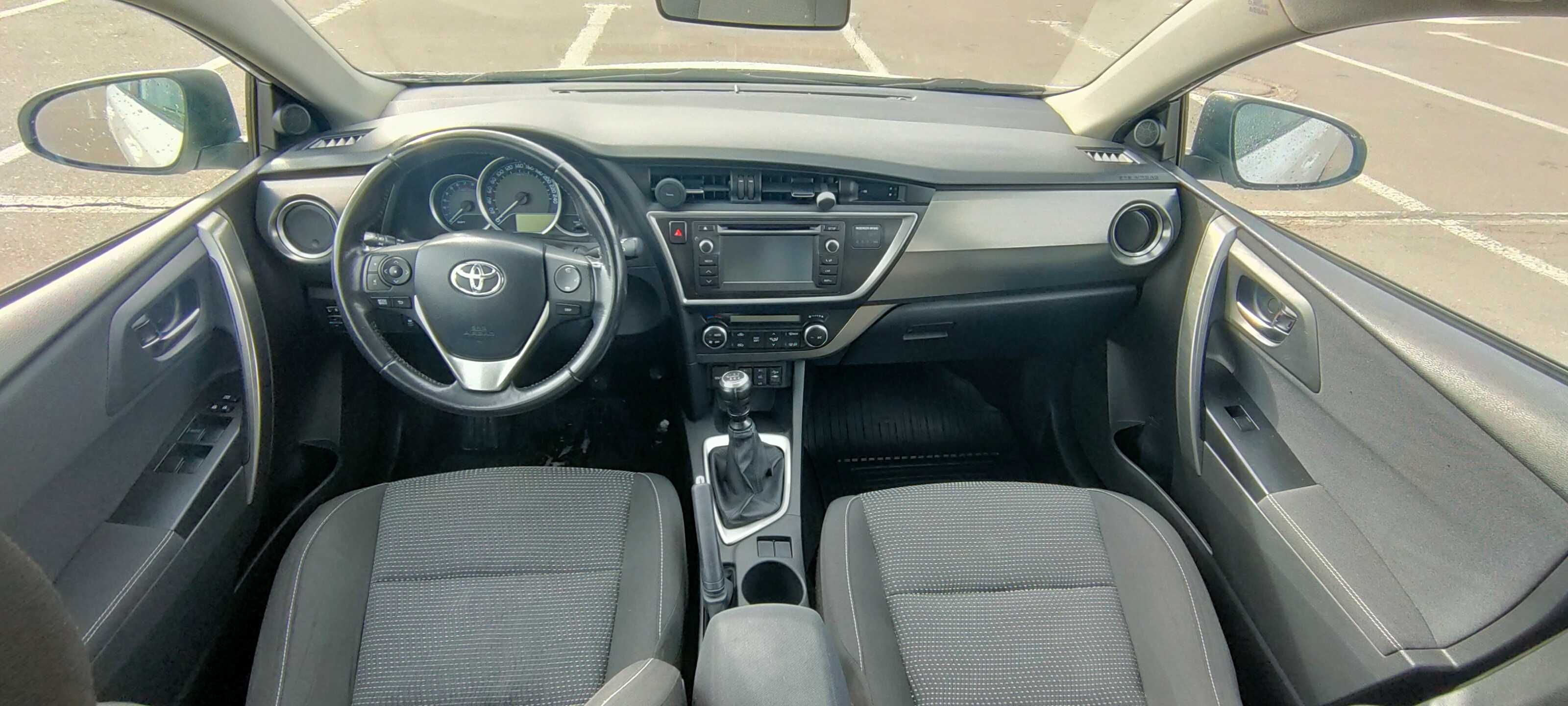 Vand Toyota Auris 2014