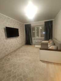 Продам 2-х комнатную квартиру в районе КСК (солнечный)