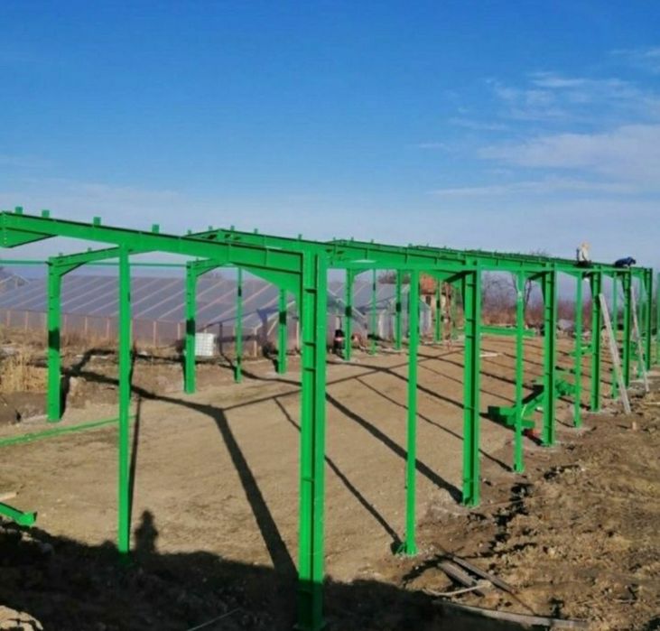 Vând hală 9 metri cu 30