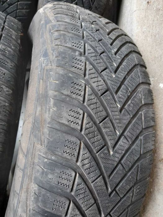 Cauciucuri iarnă 215/65 R16 Vredestein