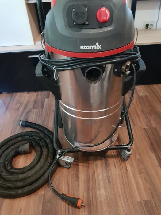 Starmix NSG uClean PA-1455,aspirator de apă cu pompă integrată.