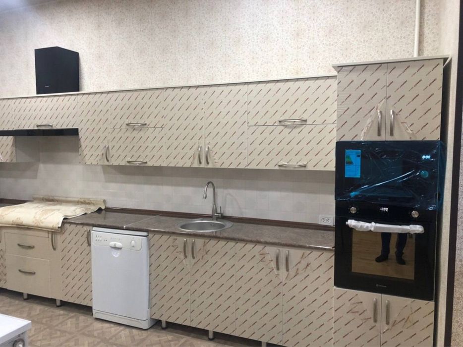 Аренда ц-1 Габус Блек стар бургер с лифтом