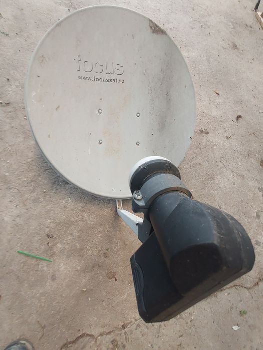 Antena focusat pt doua televizoare