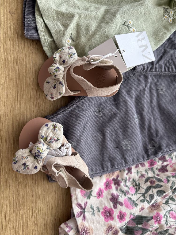 ZARA Next рокля сандали