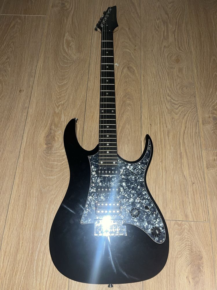 срочно Электро-Гитара формы superstrat