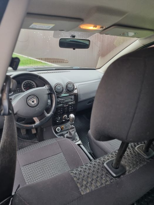 Vând  Duster 4x4  1.5 Dci 115 cp