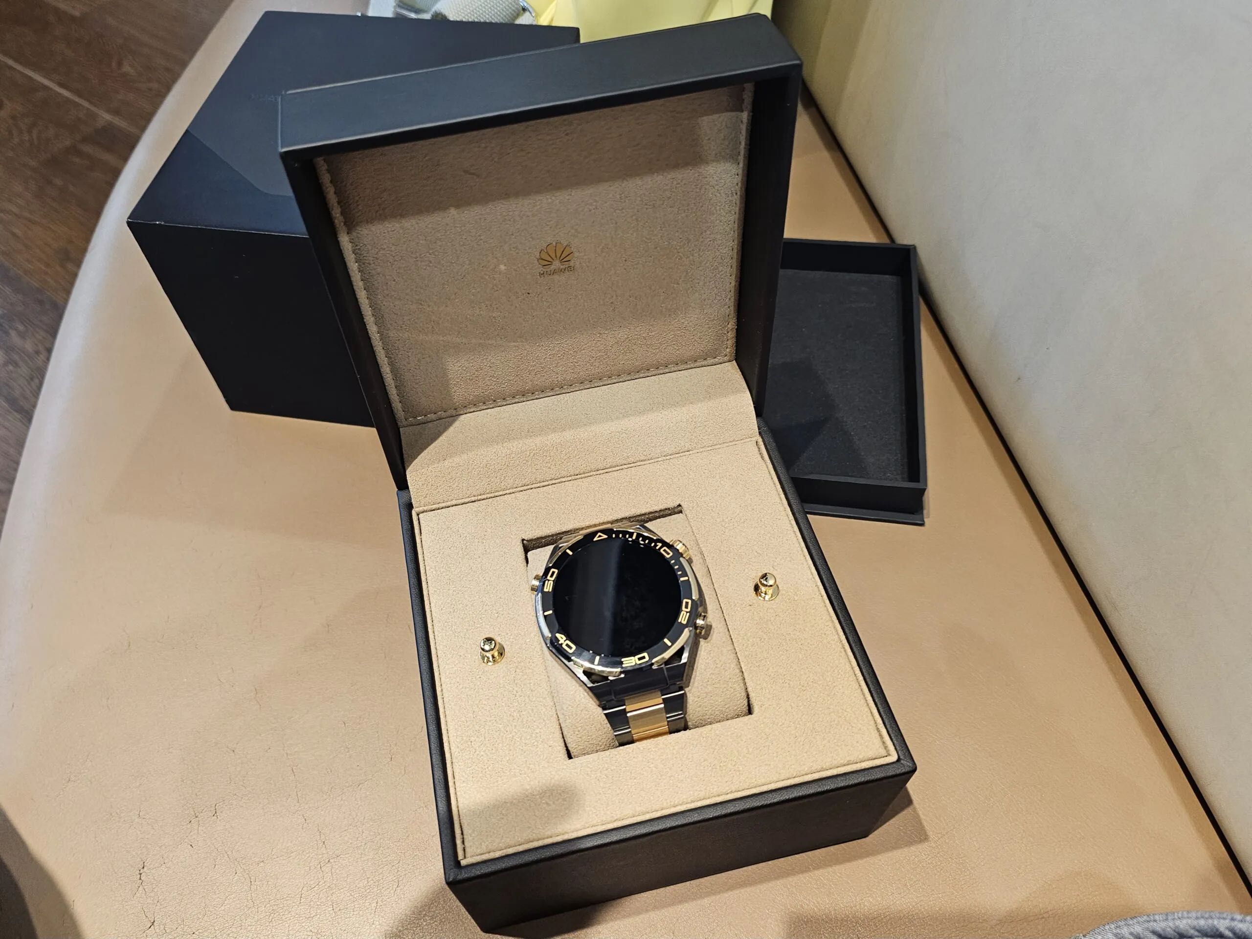 Huawei Watch Ultimate Design 18 Gold