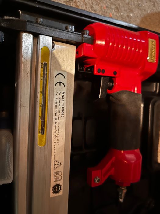 Пневматичен такер SF5040 комБиниран