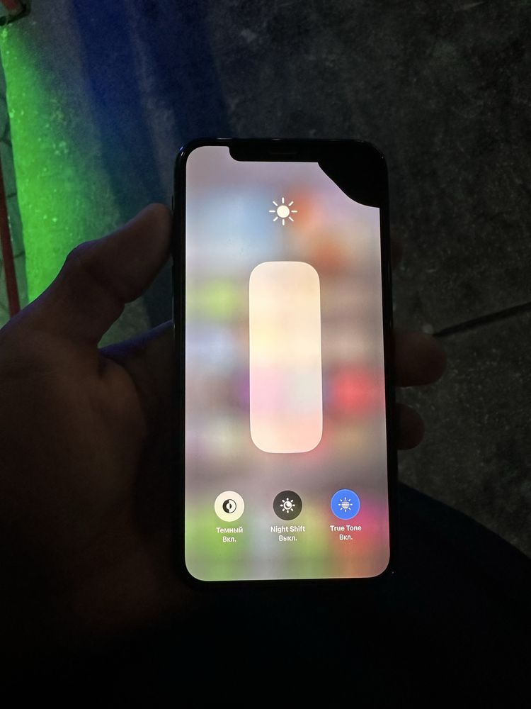Iphone X Ochlmagan hichqati almashmagan hamyogʻi zoʻr ishlidi