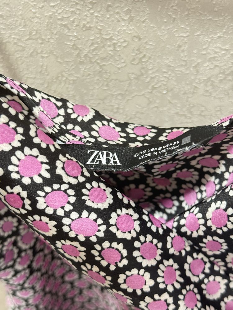 Платья ZARA в отличном состоянии