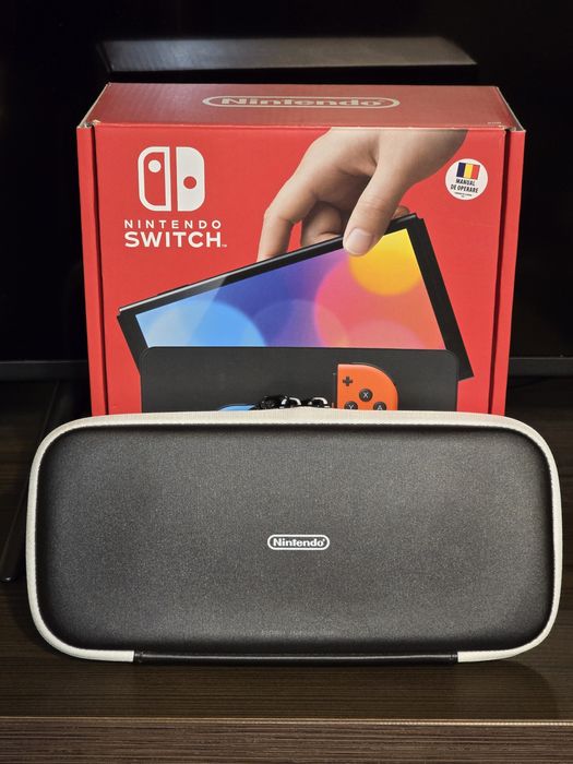 Nintendo Switch OLED full box + plus multe accesorii