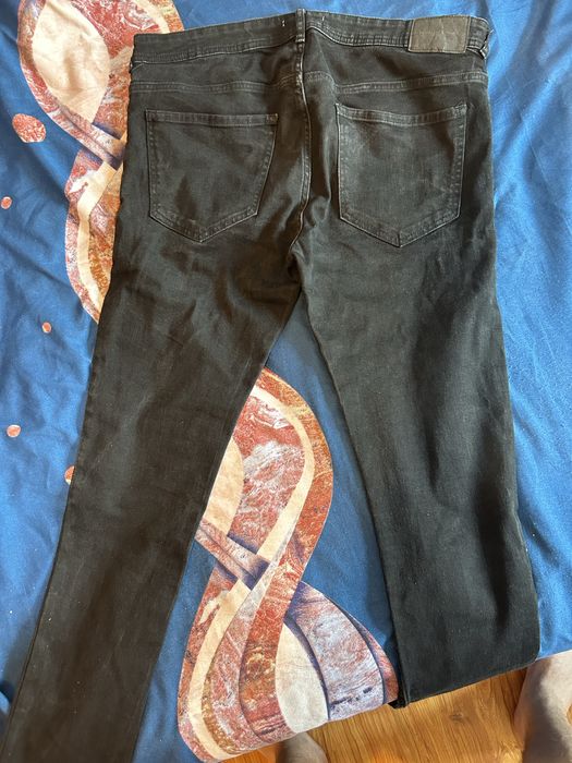 Vand blugi/jeans ZARA SMOG si Bershka