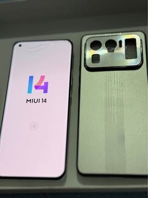 Mi 11 Ultra 5G , memorie 256 GB ,12 GB RAM, Ceram White,Harman Kardon