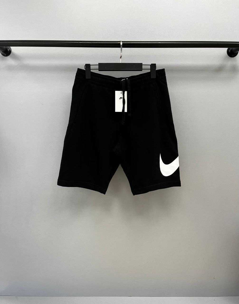 Къси Панталони Nike