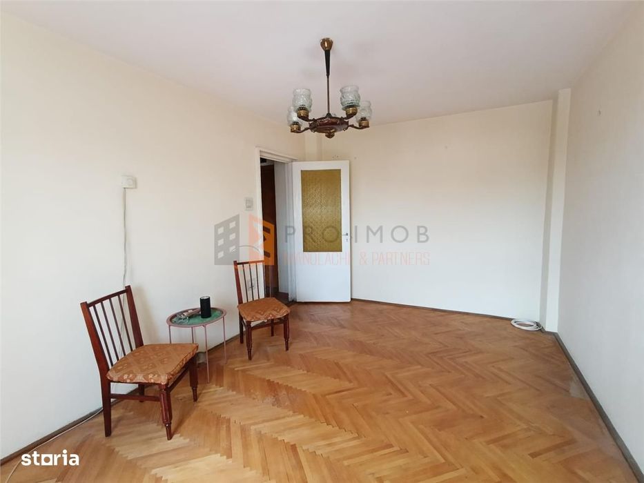 EXCLUSIVITATE!!!  Apartament 3 camere cf1 decomandat zona Centru