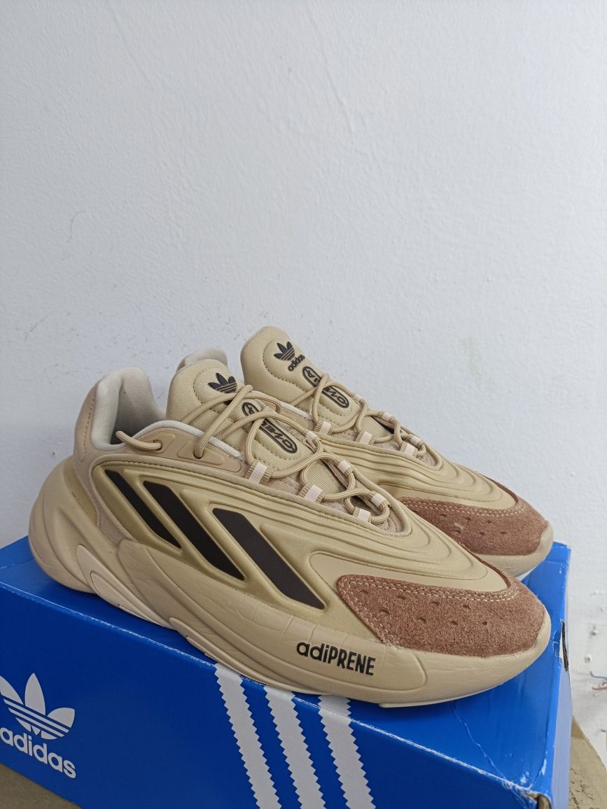 Adidas Ozelia номер 40