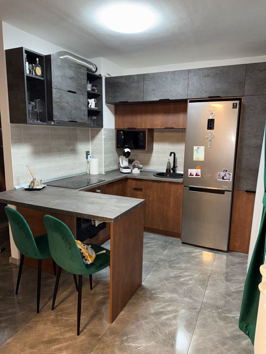 Apartament 4 camere, 2 bai, Etaj 3