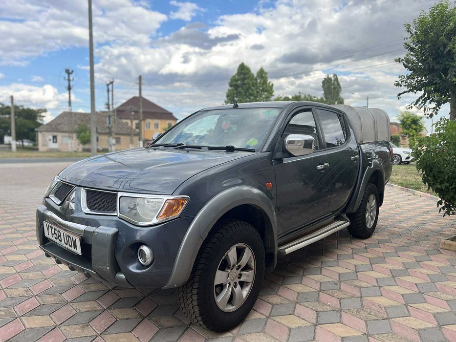 Mitsubishi L200 2.5 Diesel 2009 4x4