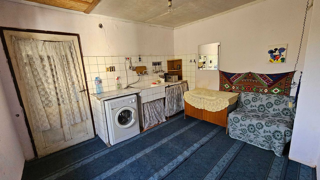 Продава се Къща в Разград, Бели Лом - 123 кв.м за 809 €/кв.м - Снимка #8