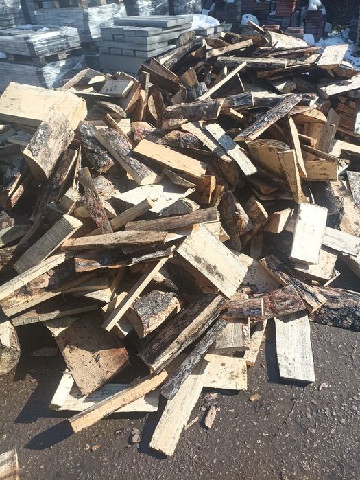 Продам дрова в мешках (сосна)