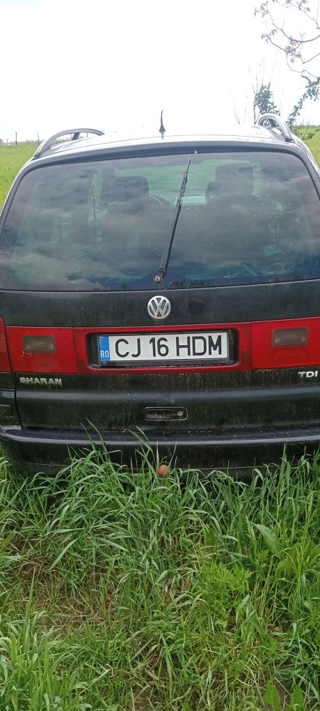 Vind Volkswagen Sharan 2001