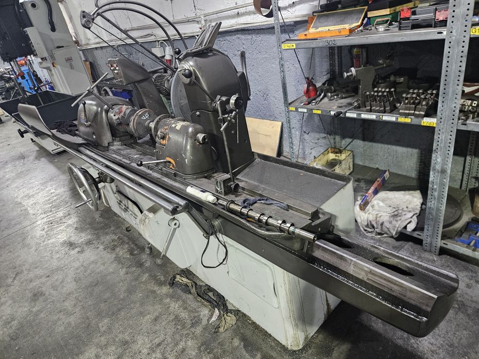 Masina de rectificat arbori cotiti englezească  PRINCE