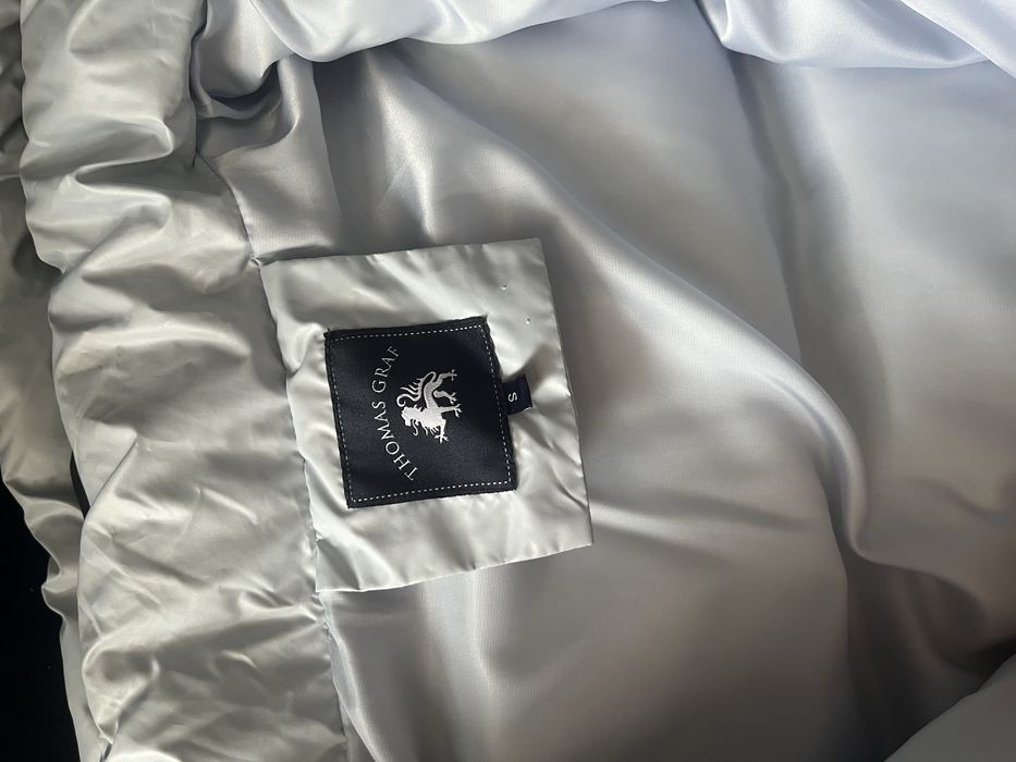 Продам куртку Thomas Graph