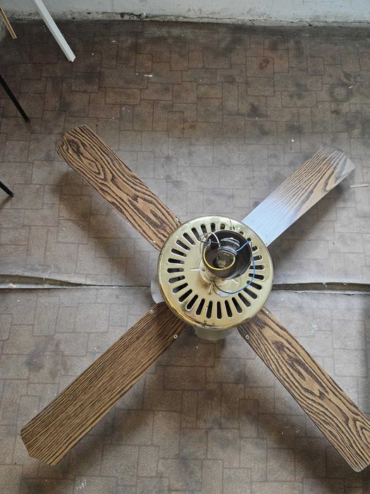 Lustra cu Elice veche