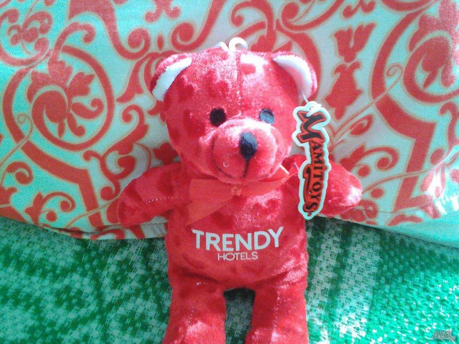 продавам  кукли и плюшени играчки