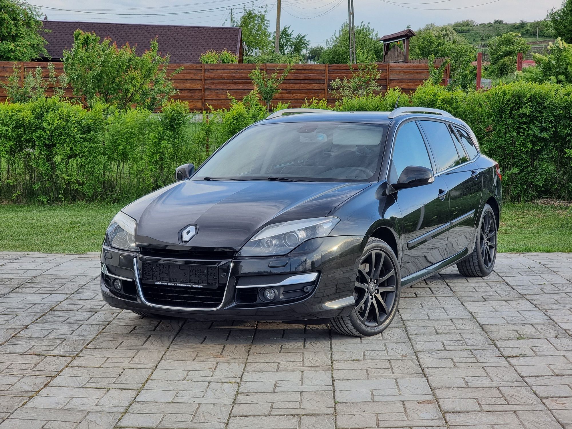 Renault Laguna GT / 4control / Piele / Alcantara / Xenon / R-Link