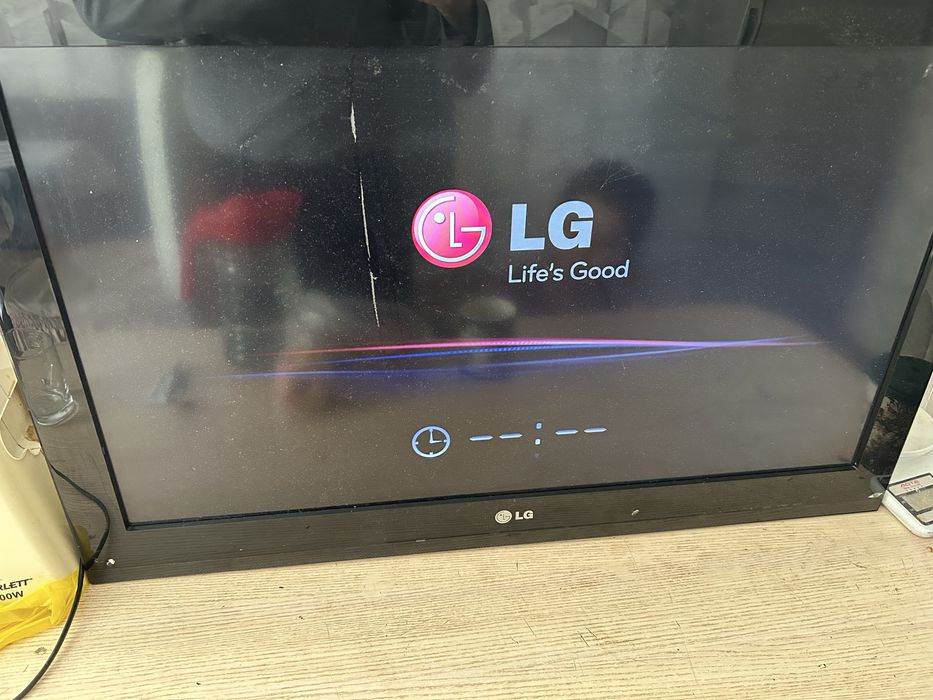 Продам телевизор