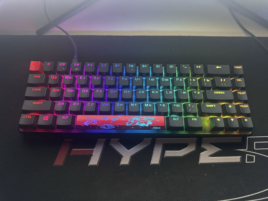 HyperX Alloy Origins 65 мезаническая клавиатура