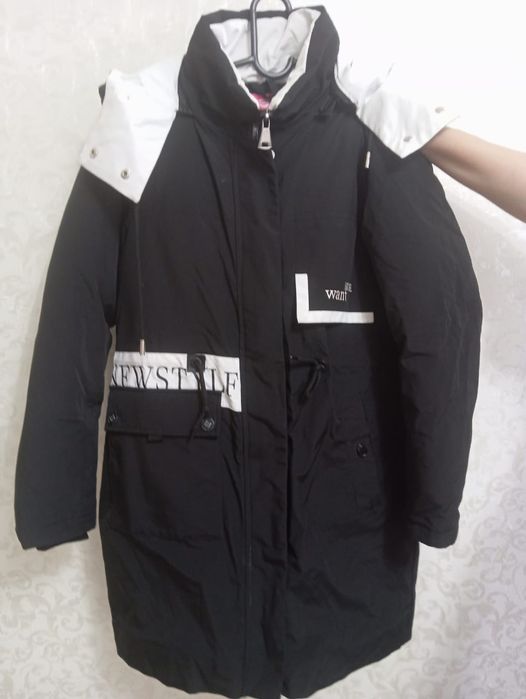 Куртка на девочку