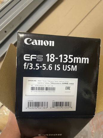 Obiectiv Canon EF-S 18-135mm f/3.5-5.6 IS USM Nou Zero Cadre
