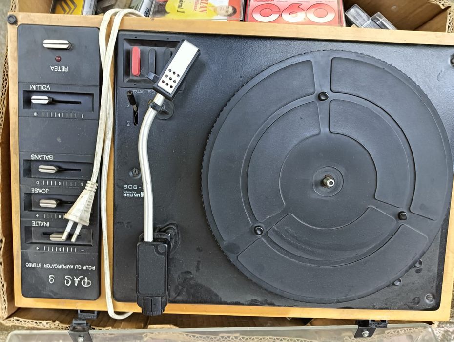 Pikup uri diferite modele funcționale cu ,și  fără doza!Și amplificare