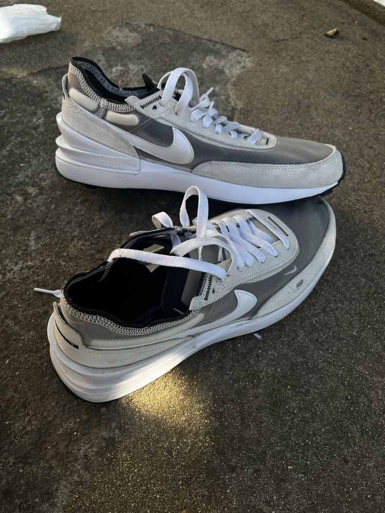 Обувки Nike 43.