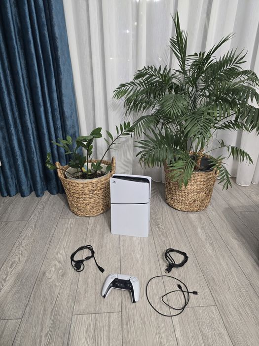 Ps5 slim disk 1tb/garantie 1.8luni