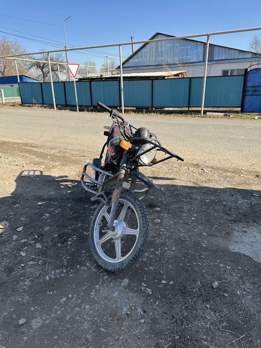 Продается мотоцикл 200 кубов