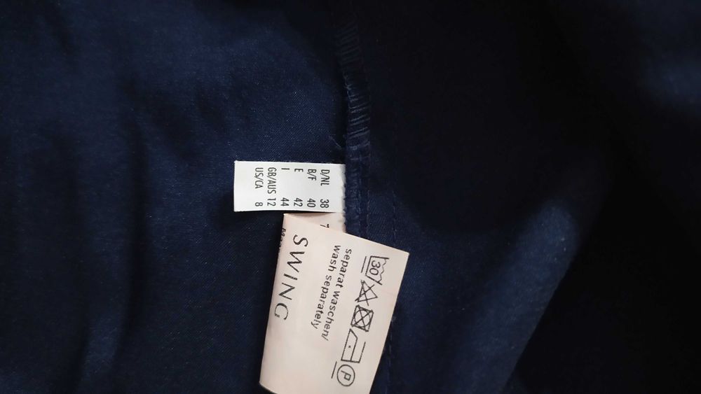 Официална рокля на марката Swing