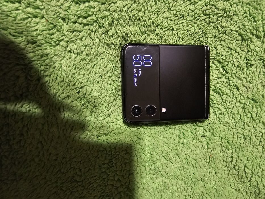 Samsung Galaxy Z flip 3 256 GB
