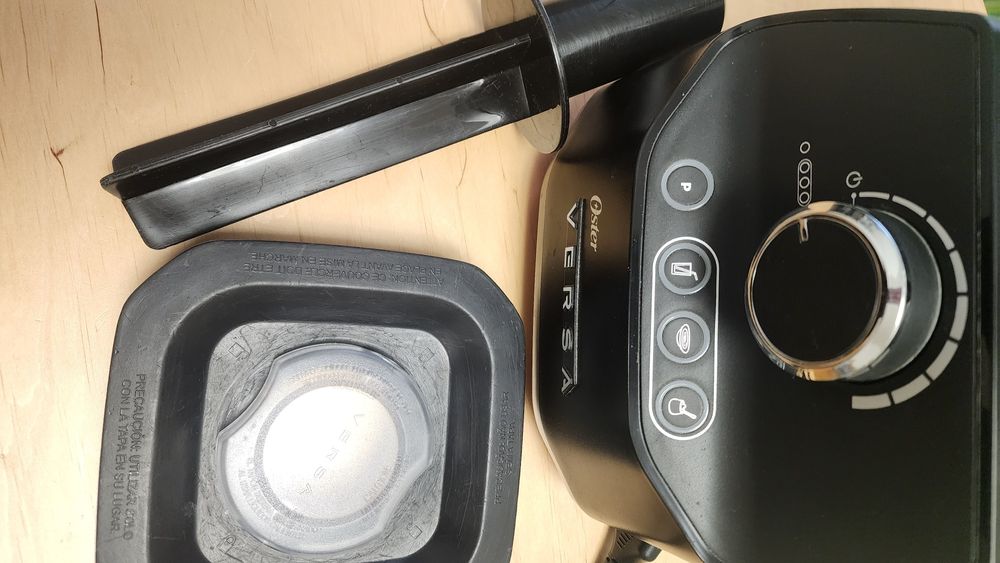 Blender Oster Versa OBL104X, 1400 W, 1.9 l, Turbo + pulse, Negru/Rosu