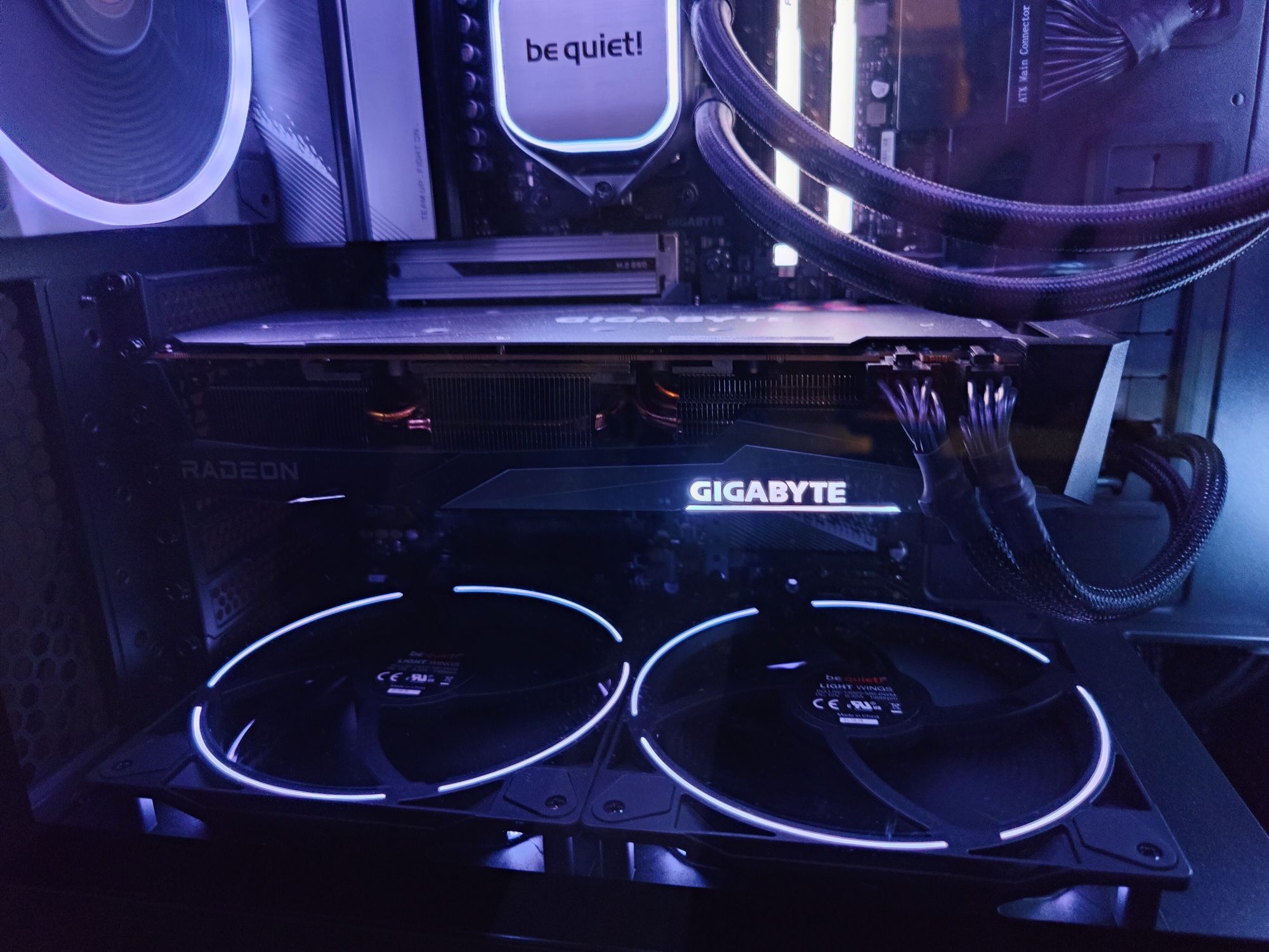 Gigabyte Radeon RX 6750 XT 12GB